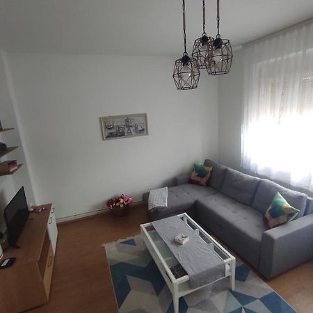 Welcome Apartman Tuzla Bagian luar foto